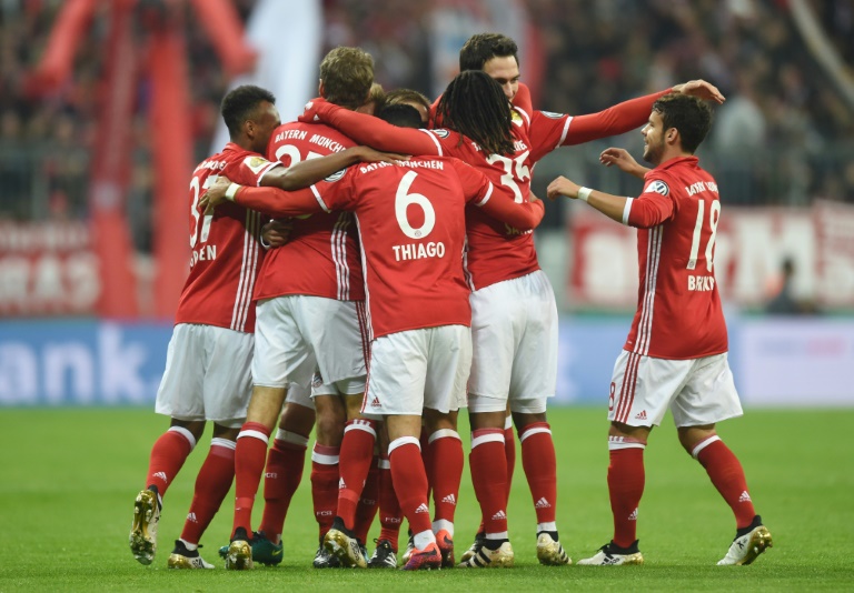 Bayern march on in cup, Dortmund need penalties