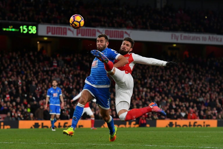 Arsenal had to steady their nerves says Wenger