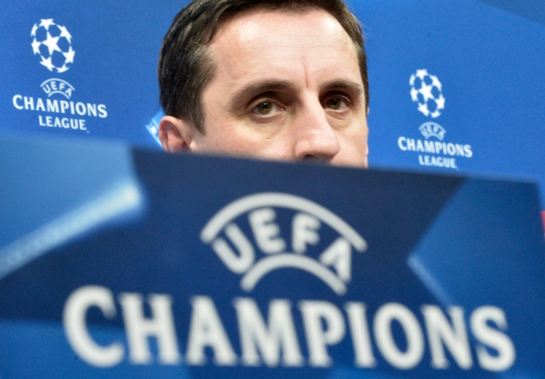 Valencia late show can't end Gary Neville's winless run