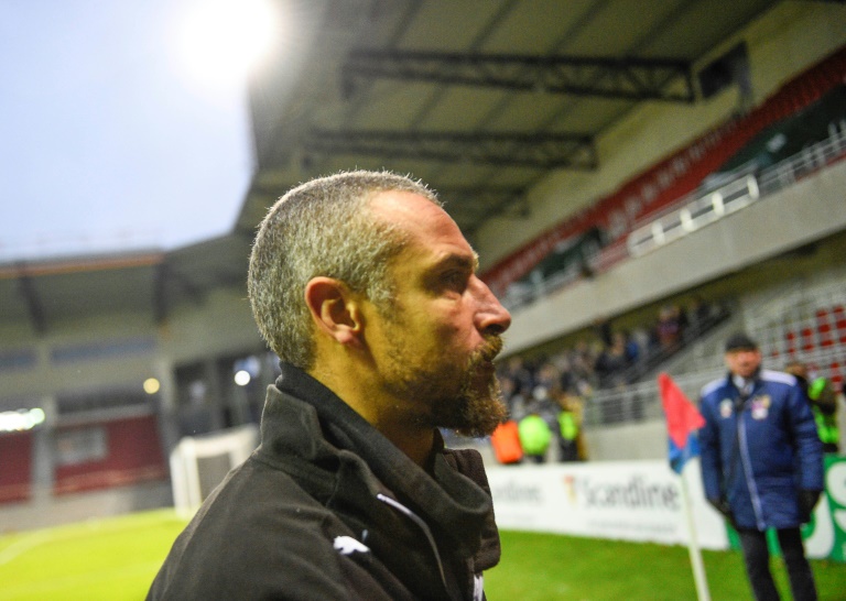 Suède : Le fils d'Henrik Larsson agressé, le gouvernement juge l'acte 
