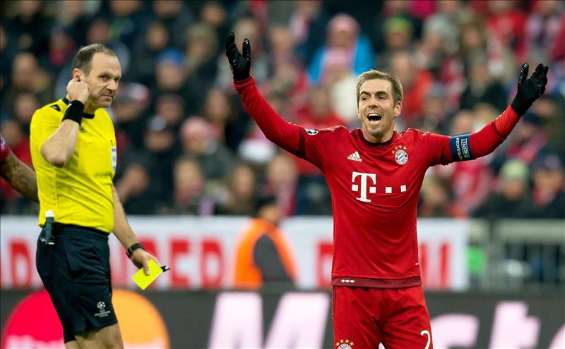 La lesión de Lahm provoca que Guardiola entre en guerra con los servicios médicos del Bayern